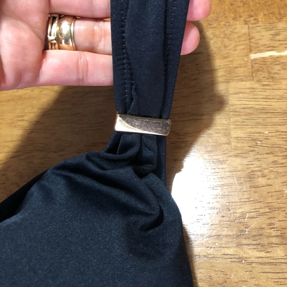 LA BLANCA NWT Women’s Halter Bikini Top  34D, 38D - Picture 3 of 11